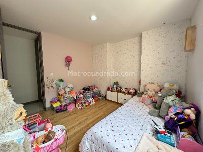 Apartamento de 3 alcobas en venta en Poblado Ciudad Del Rio, Medellín, 121 m² · foto 12 de 13