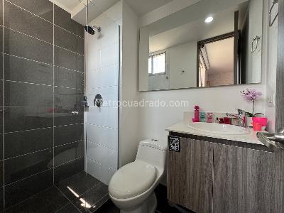 Apartamento de 3 alcobas en venta en Poblado Ciudad Del Rio, Medellín, 121 m² · foto 13 de 13