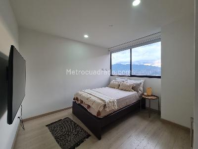 Apartamento de 2 alcobas en venta en Loma De Las Brujas, Envigado, 62 m² · foto 11 de 20