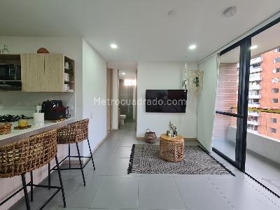 Apartamento de 2 alcobas en venta en Loma De Las Brujas, Envigado, 62 m² · foto 14 de 20