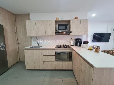 Apartamento de 2 alcobas en venta en Loma De Las Brujas, Envigado, 62 m² · foto 20 de 20