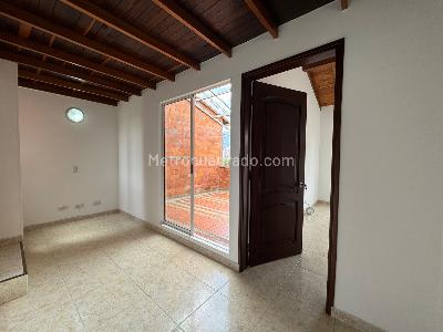 Casa de 3 alcobas en venta en Belen La Mota, Medellín, 150 m² · foto 14 de 19