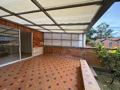 Casa de 3 alcobas en venta en Belen La Mota, Medellín, 150 m² · foto 8 de 19
