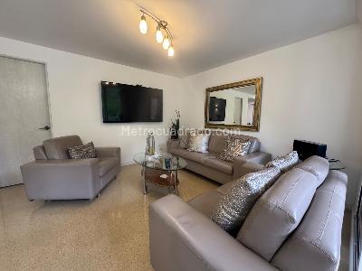 Apartamento de 4 alcobas en venta en Provenza El Poblado, Medellín, 153 m² · foto 10 de 20