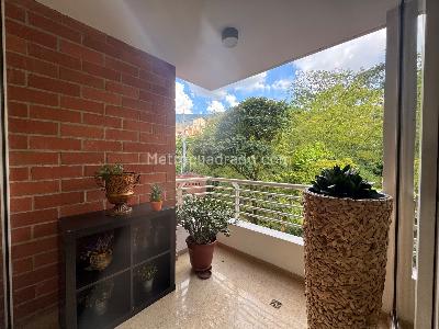 Apartamento de 4 alcobas en venta en Provenza El Poblado, Medellín, 153 m² · foto 13 de 20