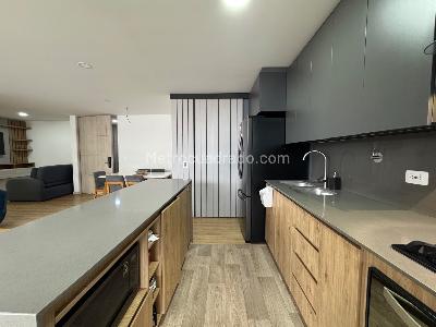 Apartamento de 3 alcobas en venta en Loma De Los Mesa, Envigado, 123 m² · foto 3 de 20