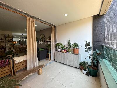 Apartamento en venta en Laureles, Medellín · foto 9 de 17
