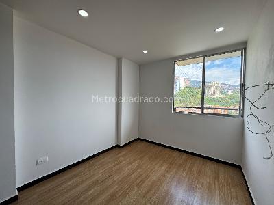 Apartamento en venta en Calasanz, Medellín · foto 11 de 13
