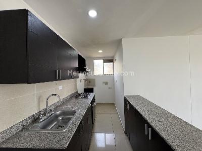 Apartamento en venta en Calasanz, Medellín · foto 2 de 13