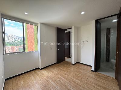 Apartamento en venta en Calasanz, Medellín · foto 9 de 13