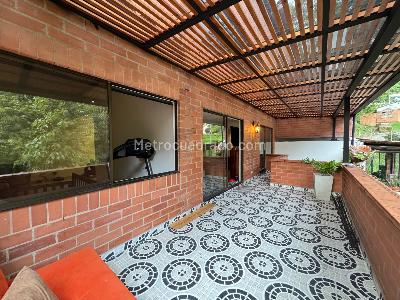 Casa de 3 alcobas en venta en Poblado La Frontera, Medellín, 300 m² · foto 10 de 20