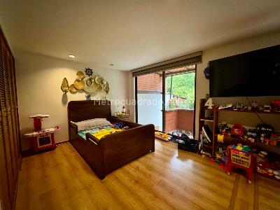 Casa de 3 alcobas en venta en Poblado La Frontera, Medellín, 300 m² · foto 15 de 20