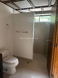 Casa de 3 alcobas en venta en Poblado La Frontera, Medellín, 300 m² · foto 19 de 20