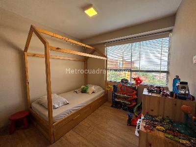 Apartamento de 2 alcobas en venta en Loma De San Julian, Medellín, 102 m² · foto 14 de 15