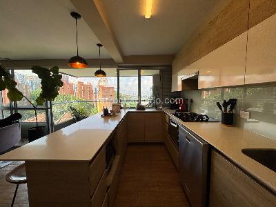 Apartamento de 2 alcobas en venta en Loma De San Julian, Medellín, 102 m² · foto 3 de 15