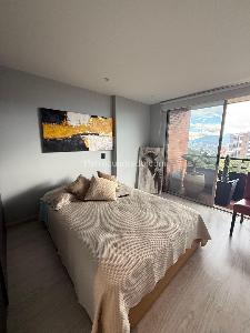 Apartamento de 2 alcobas en venta en El Poblado El Tesoro, Medellín, 118 m² · foto 8 de 11