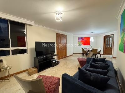 Apartamento de 3 alcobas en venta en Laureles, Medellín, 133 m² · foto 8 de 15