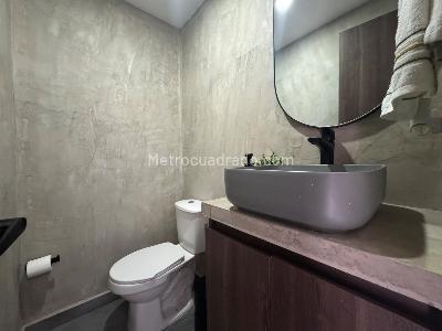 Casa de 3 alcobas en venta en Loma De Los Mesa, Envigado, 168 m² · foto 7 de 18