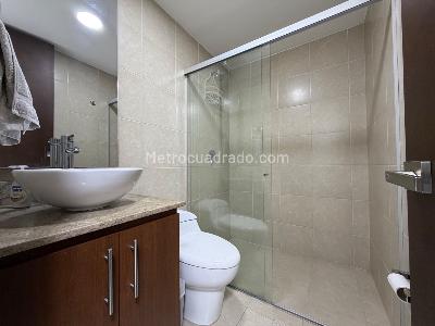 Apartamento de 2 alcobas en venta en Alto De Las Palmas, Medellín, 77 m² · foto 13 de 14
