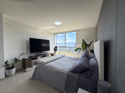 Apartamento de 2 alcobas en venta en Alto De Las Palmas, Medellín, 77 m² · foto 8 de 14