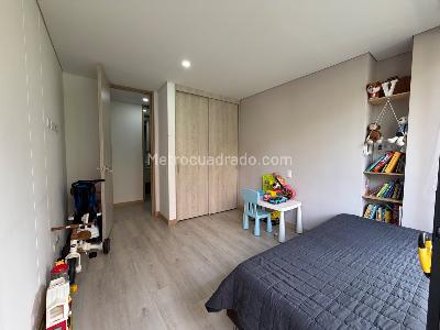 Apartamento de 2 alcobas en venta en Loma De Las Brujas, Envigado, 110 m² · foto 13 de 15