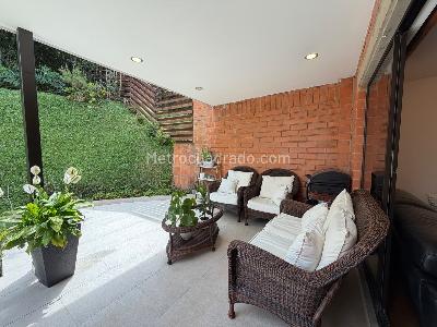 Casa de 3 alcobas en venta en La Sebastiana, Envigado, 268 m² · foto 6 de 18