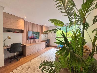 Apartamento de 3 alcobas en venta en Poblado La Concha, Medellín, 322 m² · foto 12 de 13