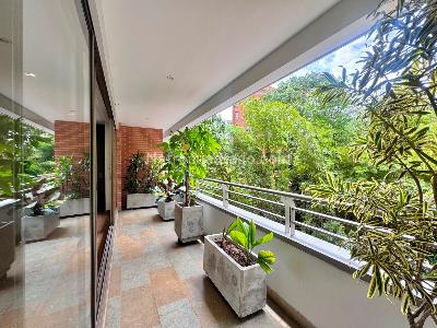 Apartamento de 3 alcobas en venta en Poblado La Concha, Medellín, 322 m² · foto 6 de 13