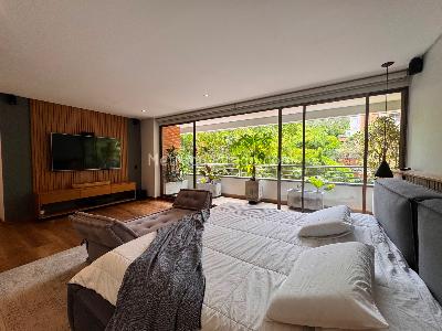 Apartamento de 3 alcobas en venta en Poblado La Concha, Medellín, 322 m² · foto 9 de 13