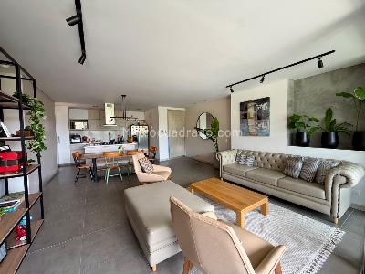 Apartamento en venta en Loma Del Escobero, Envigado · foto 2 de 16