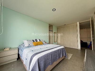 Apartamento en venta en Loma Del Escobero, Envigado · foto 9 de 16