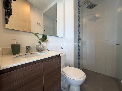 Apartamento de 3 alcobas en venta en El Poblado Loma Del Indio, Medellín, 72 m² · foto 10 de 14