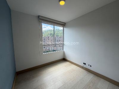 Apartamento de 3 alcobas en venta en El Poblado Loma Del Indio, Medellín, 72 m² · foto 12 de 14
