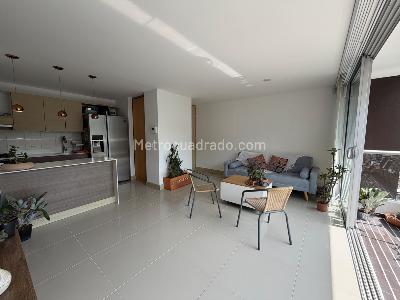 Apartamento de 3 alcobas en venta en El Poblado Loma Del Indio, Medellín, 72 m² · foto 4 de 14
