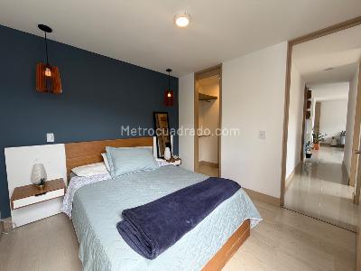 Apartamento de 3 alcobas en venta en El Poblado Loma Del Indio, Medellín, 72 m² · foto 8 de 14