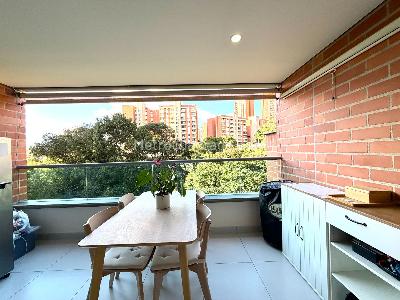 Apartamento de 3 alcobas en venta en Loma De Losmesa, Envigado, 116 m² · foto 10 de 20
