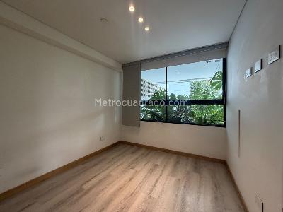 Apartamento de 2 alcobas en venta en El Poblado Las Palmas, Medellín, 115 m² · foto 12 de 14