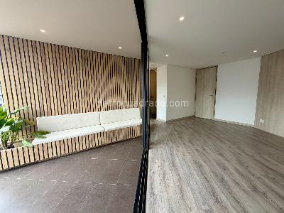 Apartamento de 2 alcobas en venta en Sector Padre Marianito, Medellín, 81 m² · foto 7 de 14