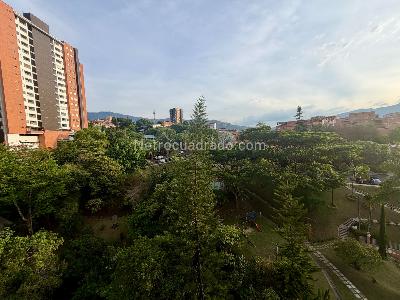 Apartamento de 3 alcobas en venta en La Abadia, Envigado, 113 m² · foto 7 de 17
