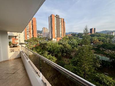 Apartamento de 3 alcobas en venta en La Abadia, Envigado, 113 m² · foto 8 de 17