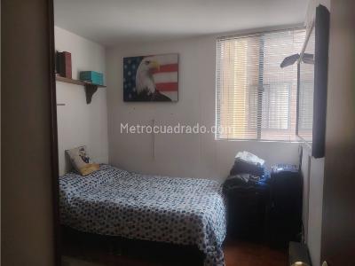 Apartamento en venta en Ciudad Salitre Oriental, Bogotá · foto 8 de 10