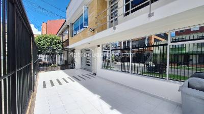 Casa de 5 alcobas en venta en Quinta Paredes, Bogotá, 600 m² · foto 15 de 20