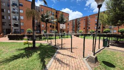 Casa de 3 alcobas en venta en Castilla, Bogotá, 75 m² · foto 19 de 20