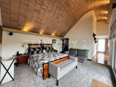 Casa de 3 alcobas en venta en San Simon, Bogotá, 1643 m² · foto 6 de 20