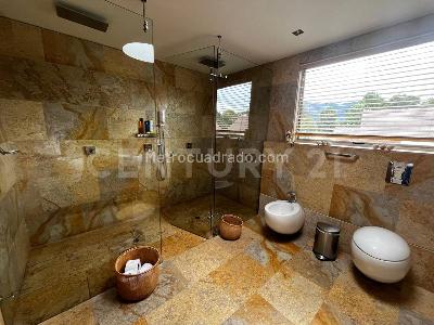 Casa de 3 alcobas en venta en San Simon, Bogotá, 1643 m² · foto 8 de 20