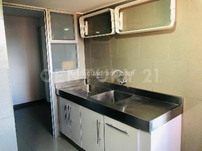 Apartamento de 3 alcobas en arriendo en Chico Reservado, Bogotá, 246 m² · foto 17 de 20