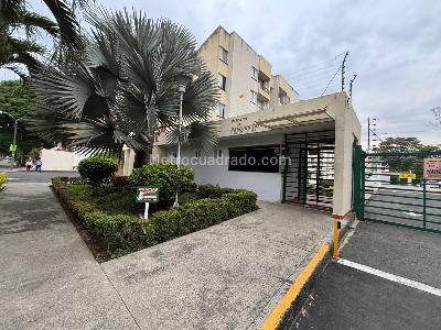 Apartamento de 3 alcobas en venta en Primero De Mayo, Cali, 78 m² · foto 2 de 20