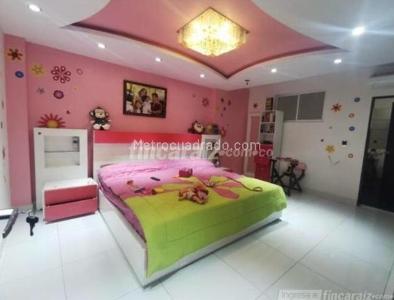 Casa de 5 alcobas en venta en Camino Real, Cali, 350 m² · foto 14 de 19