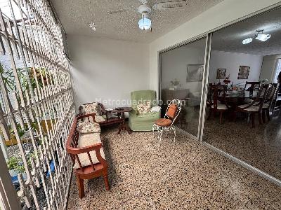 Casa de 4 alcobas en venta en El Limonar, Cali, 260 m² · foto 18 de 20