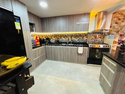 Casa de 5 alcobas en venta en Caney, Cali, 220 m² · foto 7 de 20